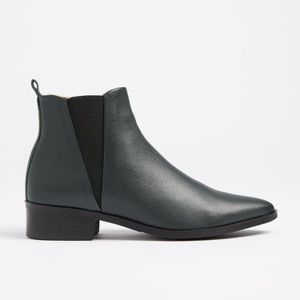 CLOSET CLEAR-OUT 🔥🔥🔥 Frank & Oak Boots Chelsea Boots